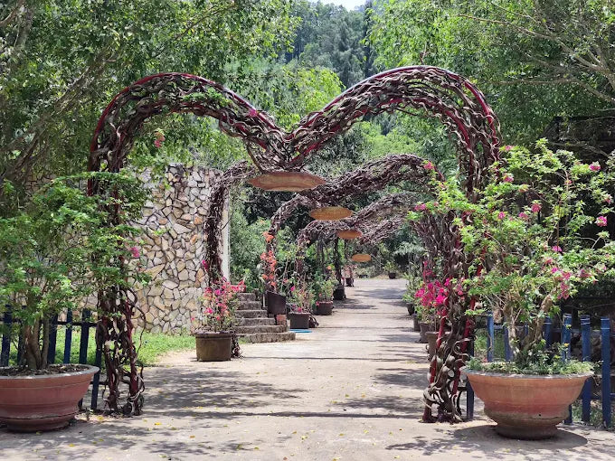 Địa Điểm Du Lịch Khu du lịch sinh thái Hầm Hô, Bình Định Cũ, Gia Lai Mới Nổi Tiếng