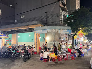 Ẩm Thực Quy Nhơn: Những "Ngôi Sao" Sáng Nhất Của Xứ Nẫu