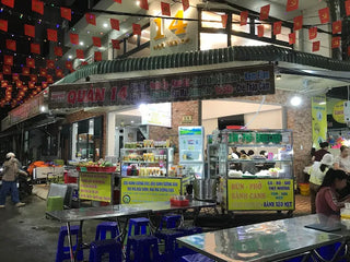 Lịch Sử Phố Ẩm Thực Quy Nhon: Từ Quán Cóc Làng Chài Đến Phố Du Lịch