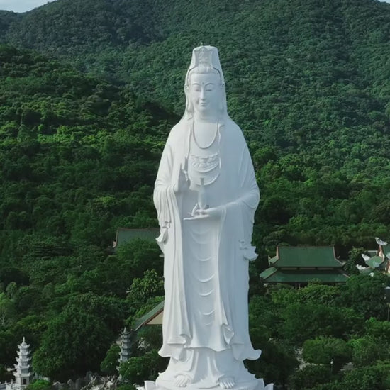 Chùa Linh Ứng Đà Nẵng video localtrips (2)

