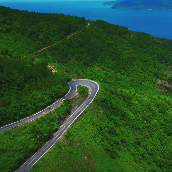 Đèo Hải Vân Localtrips VN (2) video