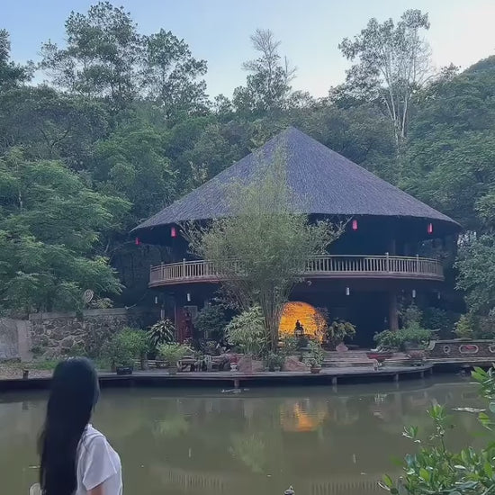 video Chùa Huyền Không Sơn Thượng localtrips (1)

