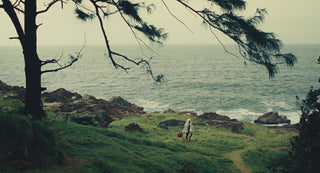 Bãi Đá Đen Đà Nẵng video localtrips (3)

