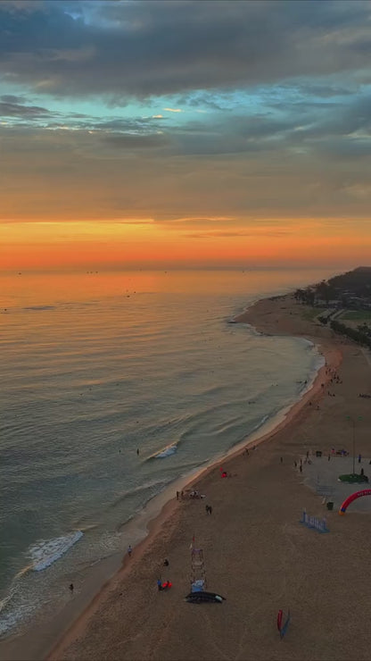 Bãi Biển Thuận An Video localtrips VN (1)

