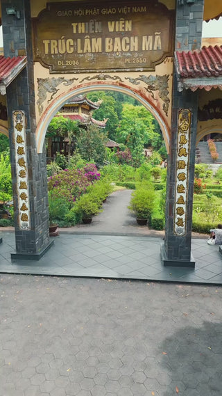 thiền viện trúc lâm bạch mã Huế Video local trips (2)

