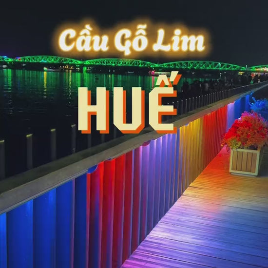 Cầu Đi Bộ Gỗ Lim localtrips Video (2)
