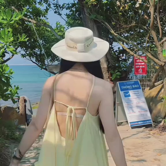 Bãi tắm Nam Xuân Thiều Đà Nẵng Local Trips Video (1)

