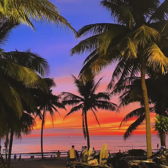 Bãi Biển Mỹ Khê, Đà Nẵng localtrips video (2)

