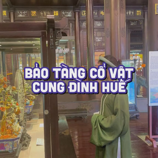 Bảo tàng Cổ vật Cung đình Huế video localtrips (1)

