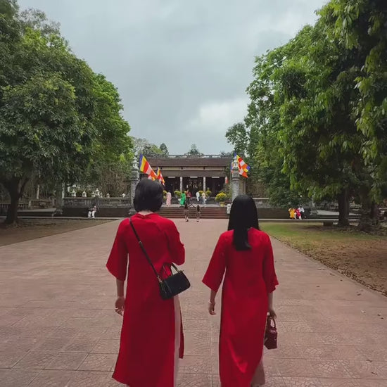 Chùa Báo Quốc Huế video Localtrips (2)