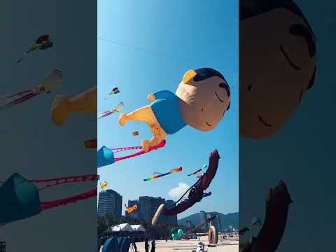 Công viên Biển Đông Đà Nẵng Video Local Trips VN 1

