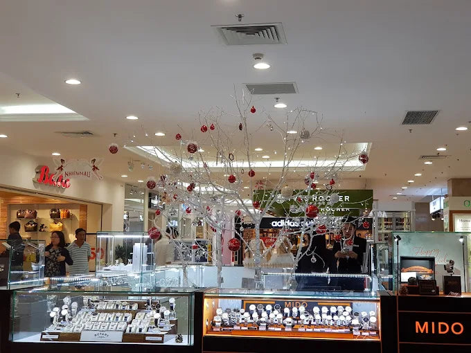 Vincom Plaza Lê Văn Việt